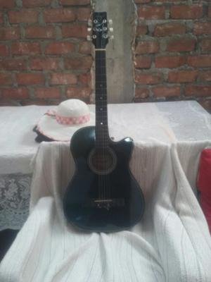 Se Vende Guitarra Acustica