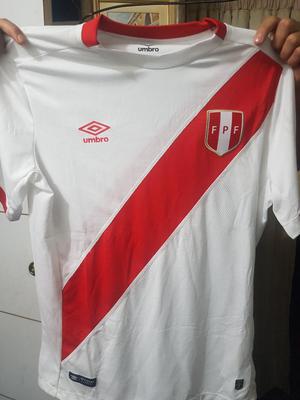 Camiseta de Peru Umbro 100 Original