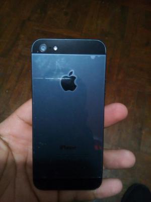 iPhone 5c Negro 550 Soles
