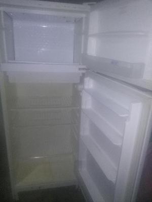 Refrigeradora Grande Marca Coldex