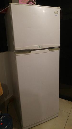 Vendo Refrigeradora Samsung Sr369