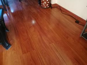 Venta De12 Paquetes de Piso Laminado.