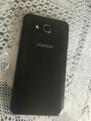 Samsung J7 en Buen Estado Uso Personal