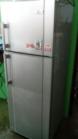 Refrigeradora RM 242 SL MIRAY S/.