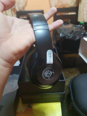 Audifono Beats Studio 2 Wireless 8 7