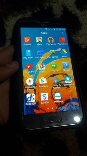 Samsung E5 Detalle