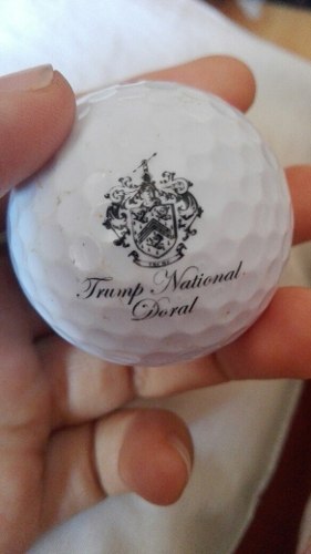 Pelota De Golf - Trump National Doral Colección