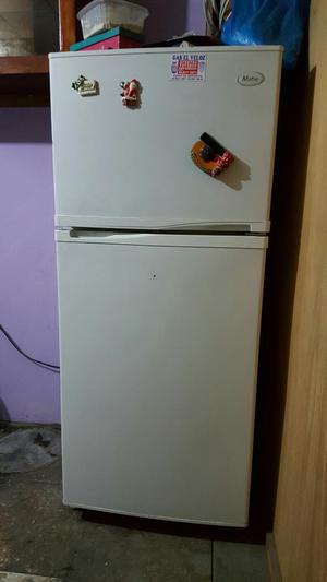 Venta de Refrigeradora Mabe