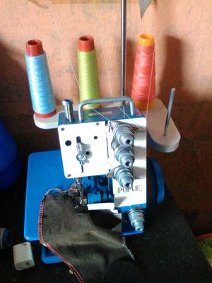 Vendo Maquina de Coser Remalladora a 250