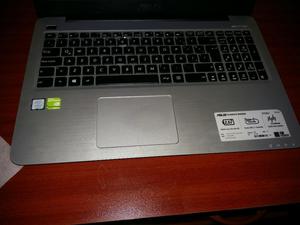 Laptop Asus X556u u de 7 Generación