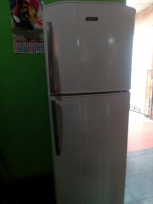 Refrigeradora Coldex Capacidad 204 Ltr
