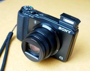 Finísima cámara SONY DSC HX30V Pita.