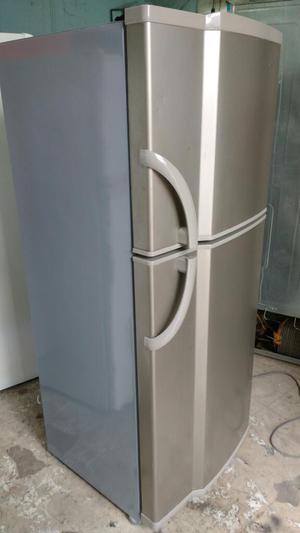 Frigider Nofrost Refrigeradora Mabe