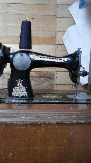 Maquina de Coser