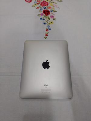 Remato iPad 1 Como Nuevo