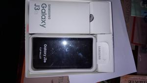Samsung Galaxy J en Caja