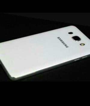 Vendo Samsung J5 Blanco.