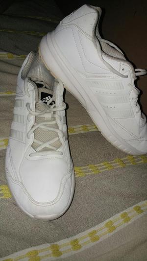 Remato Zapatillas Traineers Adidas