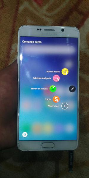 Samsung Galaxy Note 5 Ligero Detalle