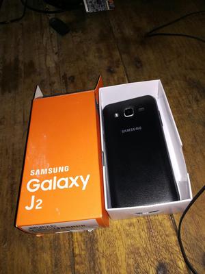 Samsung J2 en Caja