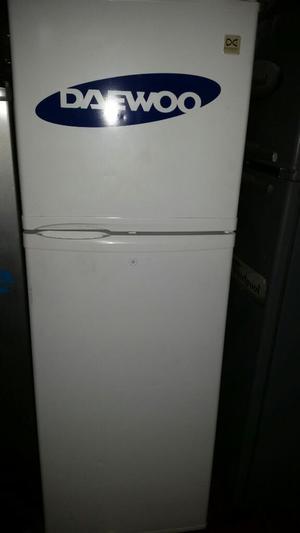 Refrigeradora Daewoo 270 Littos