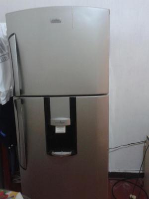 Refrigeradora No Frost de 500 L Inoxidab