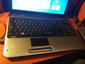 Laptop toshiba Core i3 2da gen 2Gb y 640Gb 15.6