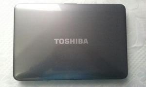 Laptop Toshiba Core I3 Seminueva de 14