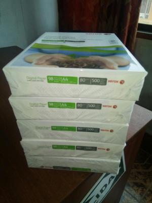 Papel Xerox A4. 5 Paquetes a 30 Soles