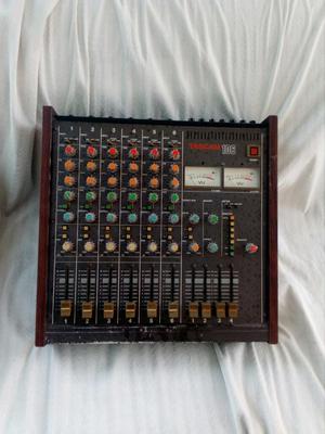 Vendo Mezclador Tascam