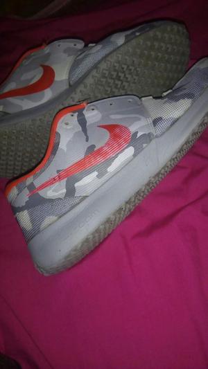 Vendo Nike Zoom 8/10