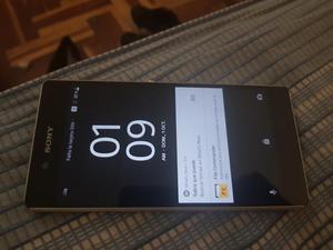 Soni Xperia Z4 con Leve Detalle