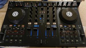 Traktor S4