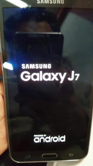 Vendo Samsung J7 Color Negro