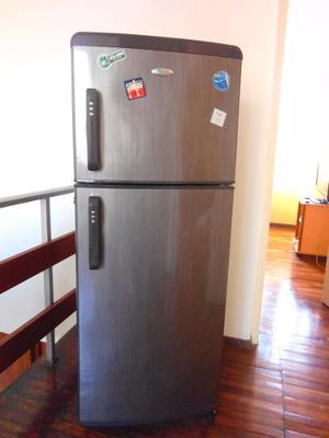 Refrigeradora Whirpool 2 Puertas Color Titanium