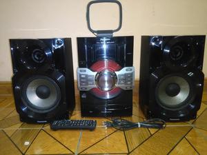 Vendo Equipo de Sonido Panasonic