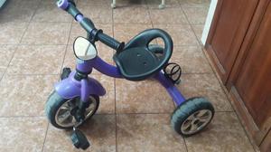 triciclo color morado