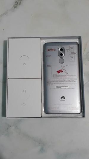 Huawei Mate 9 Lite Libre con Accesorios