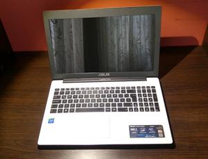 Vendo Laptop Asus X553m 15.6''