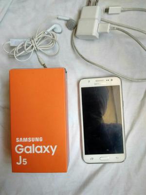 Celular Samsung Galaxy J5