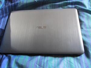Laptop Asus X540l Core I5 4gb 500 GB 15 PULGADAS Silver