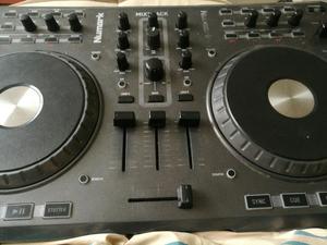 Numark Mixtrak 6/10