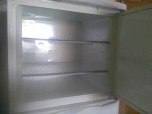 Refrigeradora Bosh ecoplus rb460