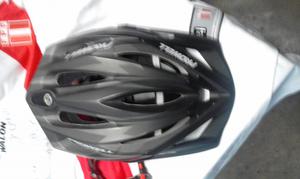 Vendo casco de ciclismo talla M Prowell