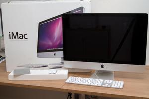 Apple iMac 21inch 2.7GHz Quad Core i5 8GB RAM 1TB HD AMD