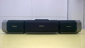 Parlantes surround y central Panasonic