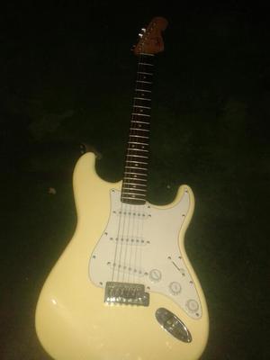 Guitarra Fender Squier Casi Nuevo