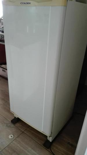 Refrigeradora Coldex Negociable 228L