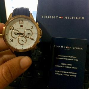 Vendo Reloj Tommy Hilfiger