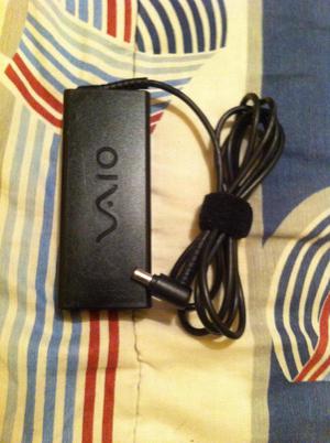 Cargador para laptop Sony Vaio